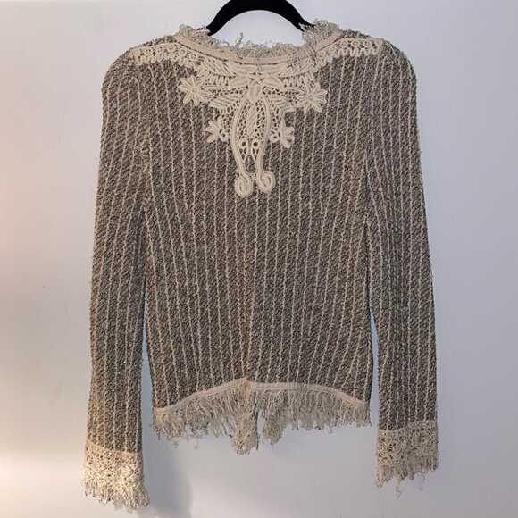 Zara Cropped Tweed Jacket Embroidery on the Back Frayed Trim Cream Size M - Picture 3 of 6